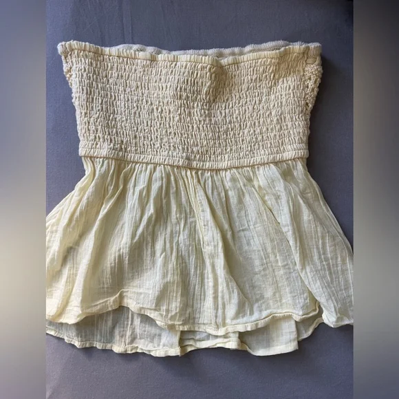 Hollister Flowy Crochet Tube Top - Picture 2 of 3